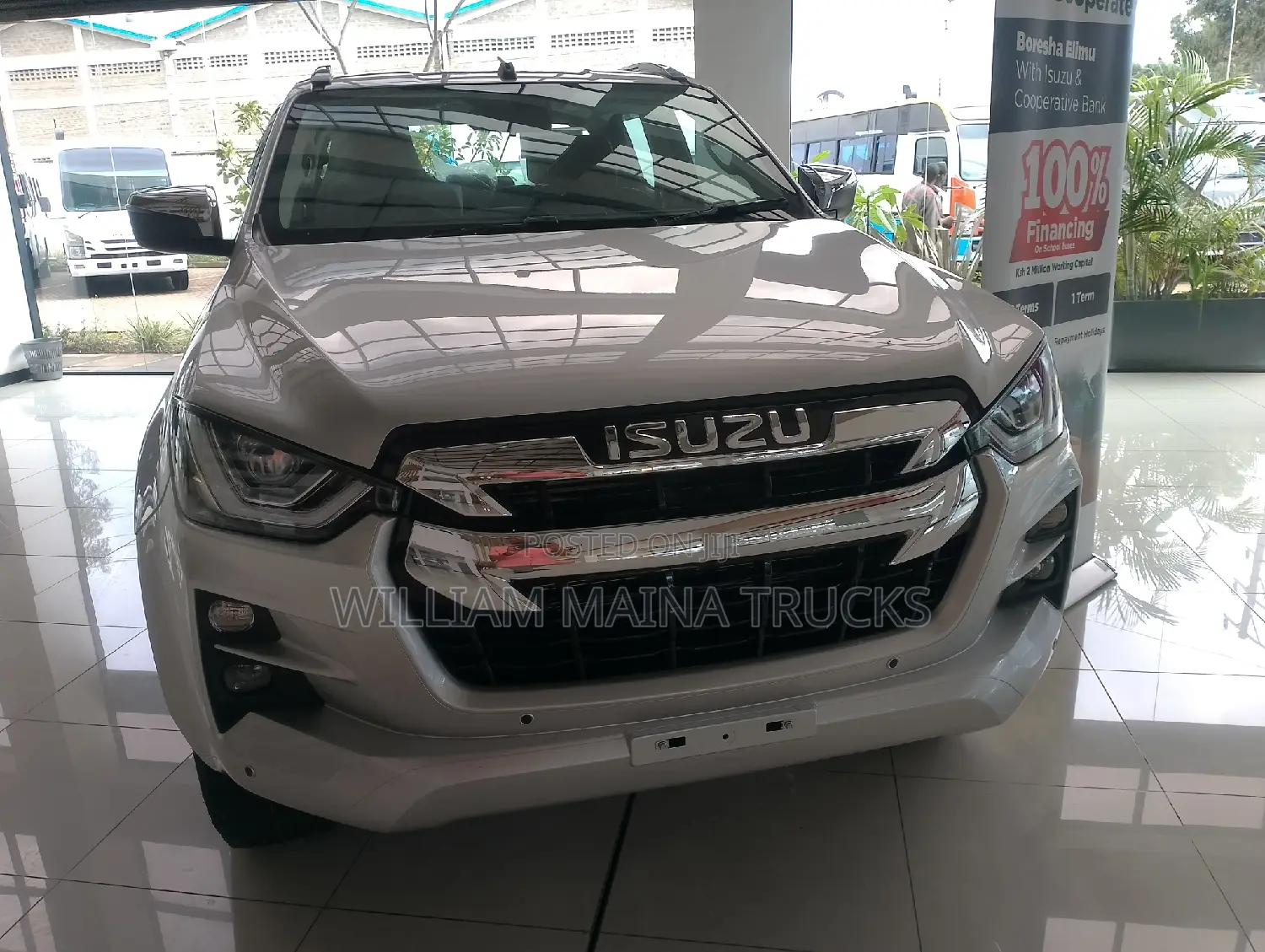 New Isuzu D-MAX 2024 Silver
