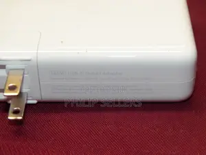 Genuine OEM Apple 140W USB-C Magsafe 3 Charger A2452 With Ma