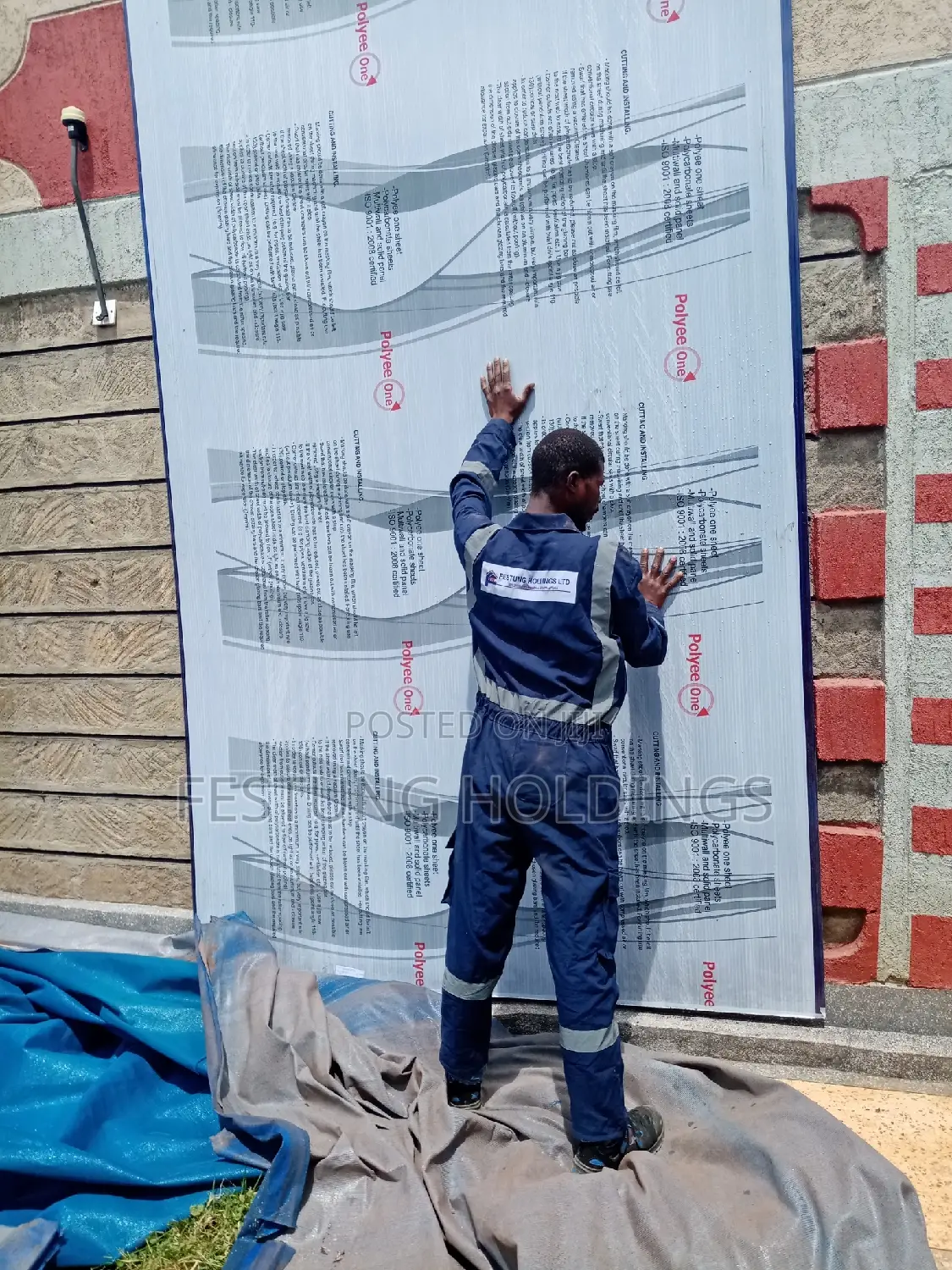 Polycarbonate Roofed Shades
