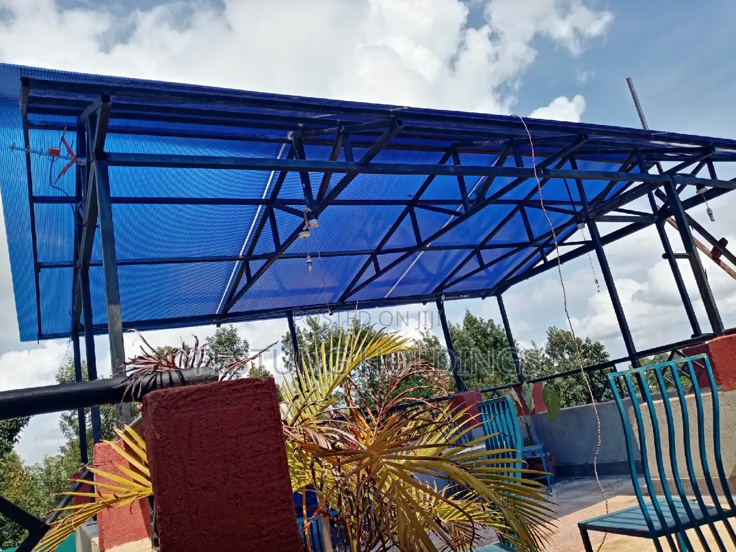 Polycarbonate Roofed Shades