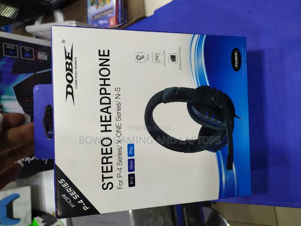 Stereo Headphones - main view