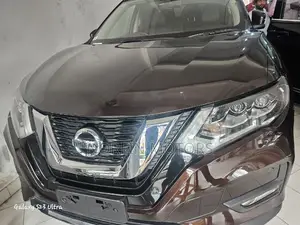 Nissan X-Trail 2018 Brown