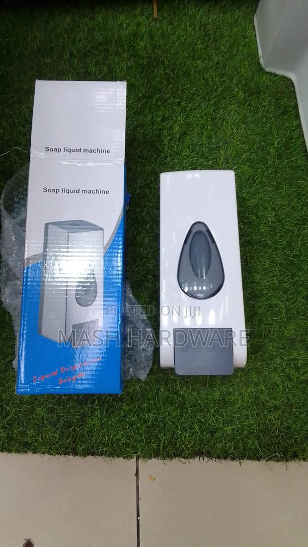 Smart Design Manual Soap Dispenser - main view