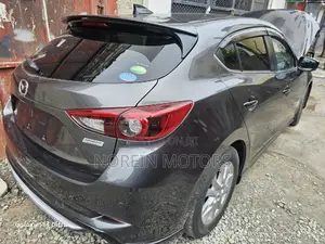Mazda Axela 2017 Gray