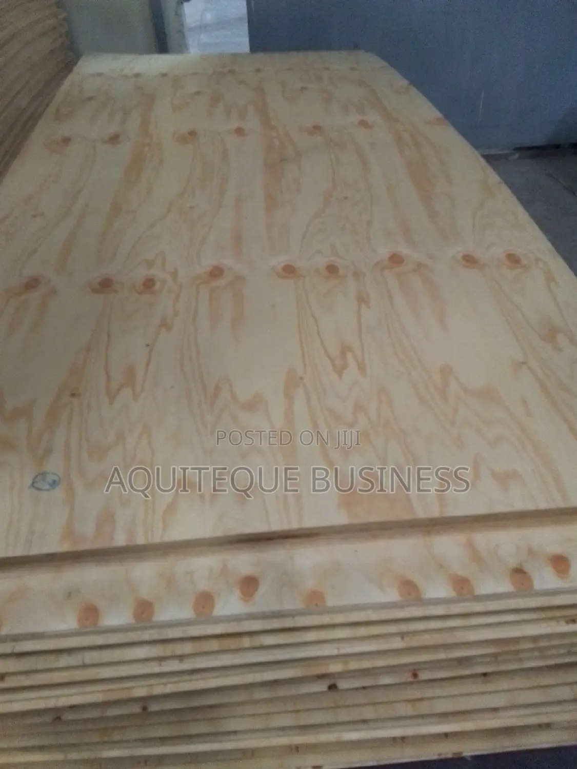 Plywood 3mm.