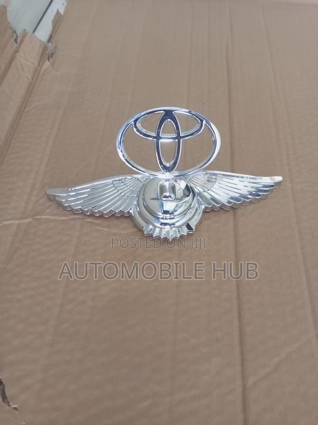 Front Toyota Hood Emblem