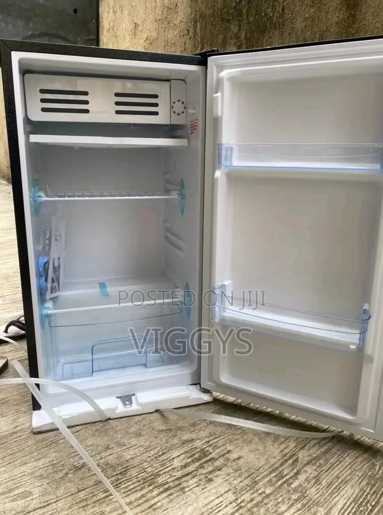 Classic Royal 90 Litre Fridge