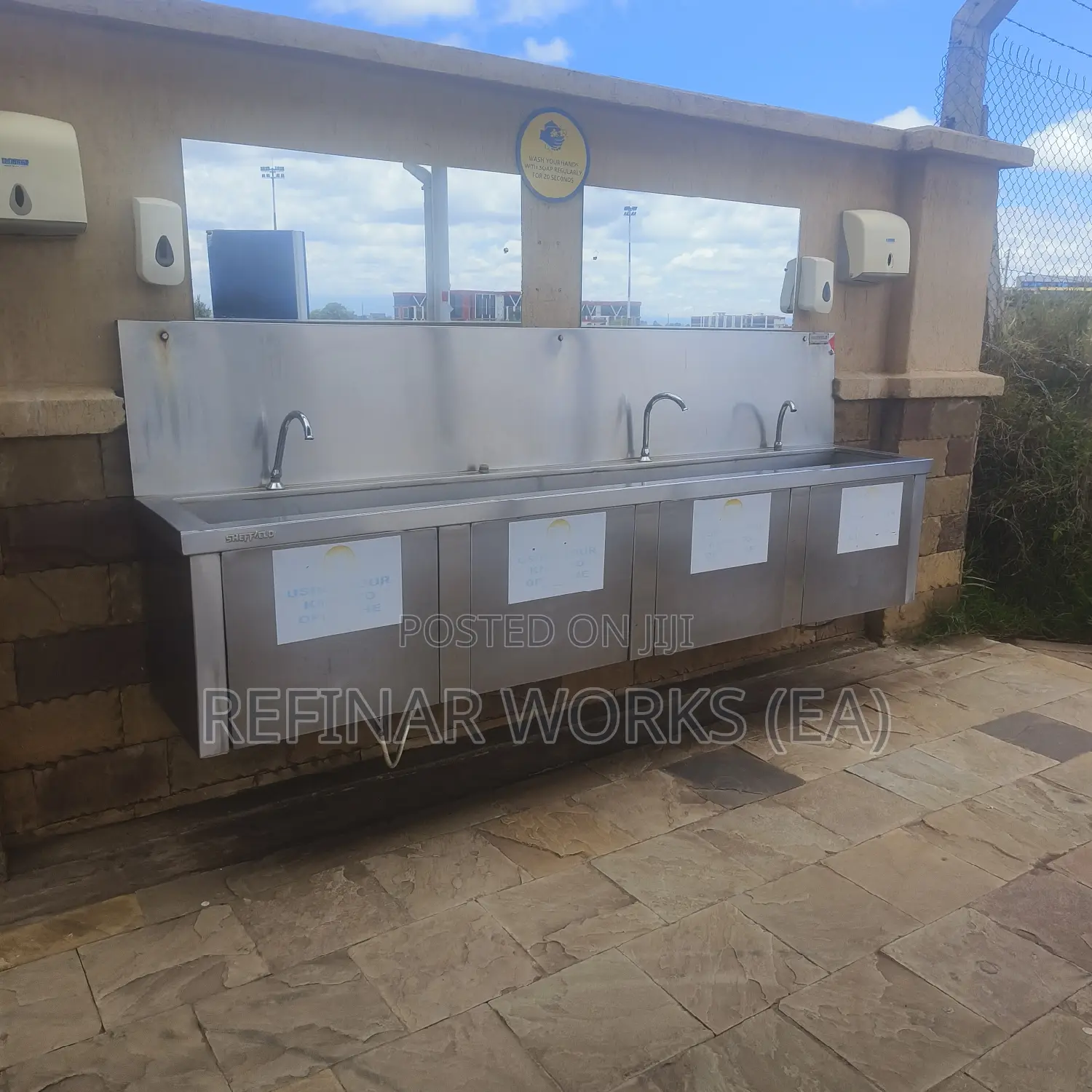 Commercial Hand Washing Sinks Tables - Stainless Steel
