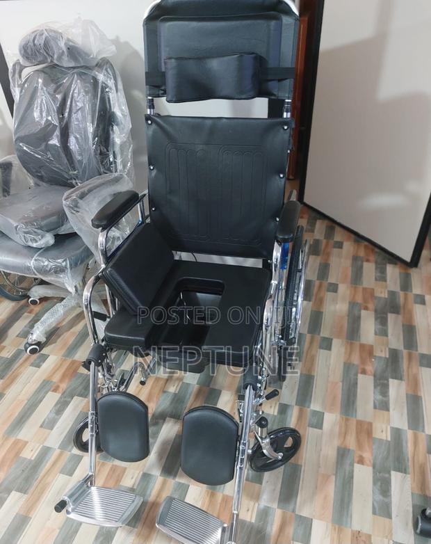 Recliner Commode Chair