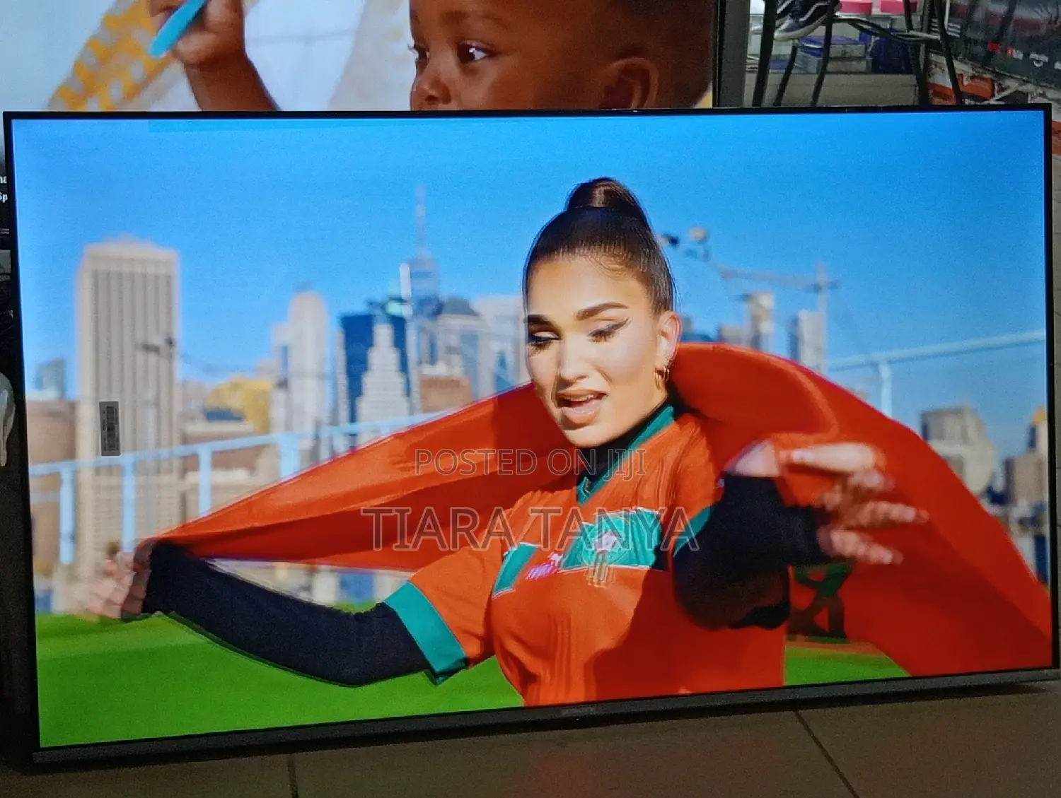 Skyworth 50" Smart Uhd Frameless Google Tv