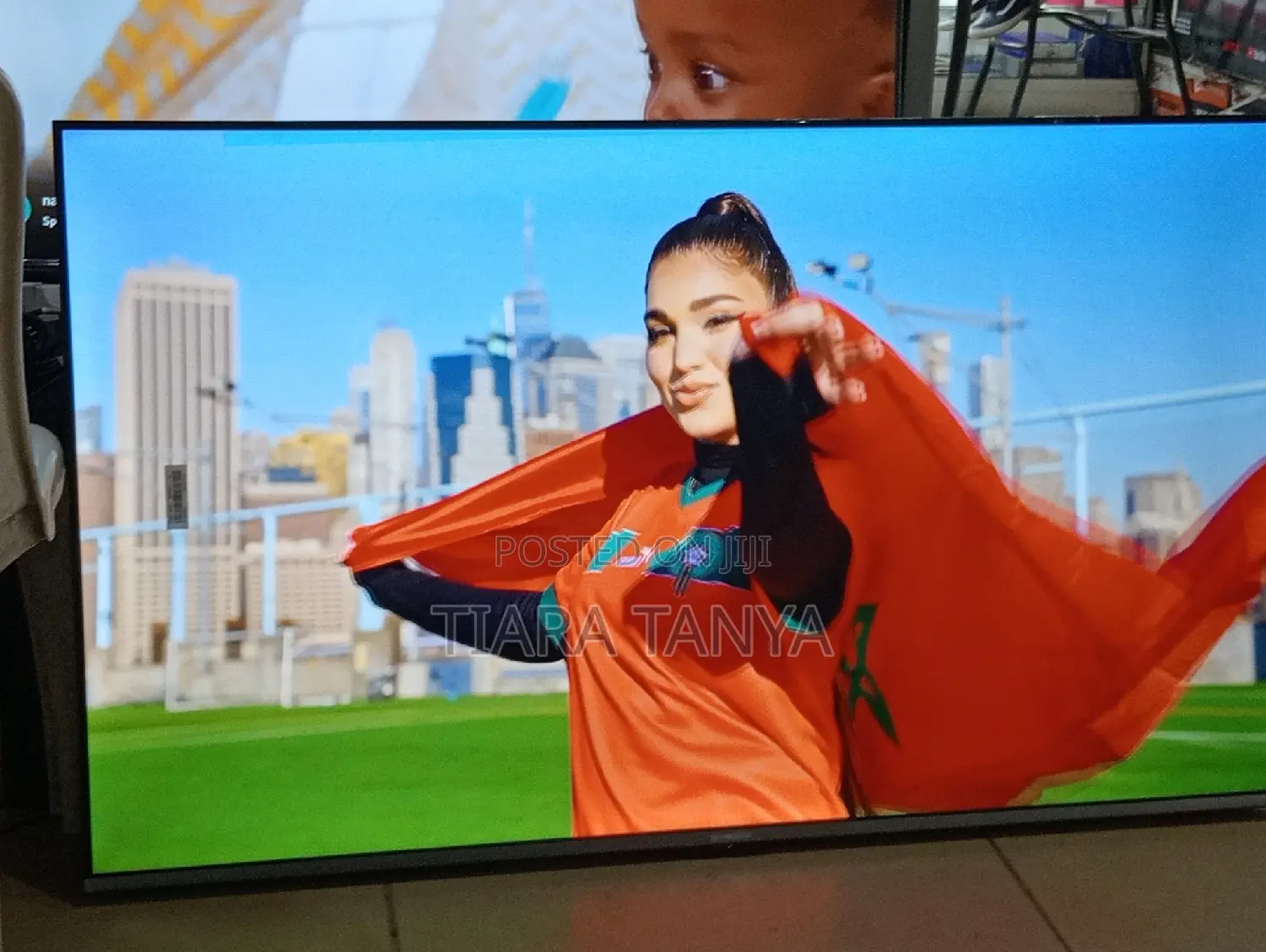 Skyworth 50" Smart Uhd Frameless Google Tv