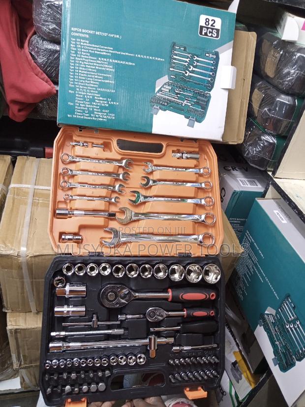 1x 82 PCS Socket Set - main view