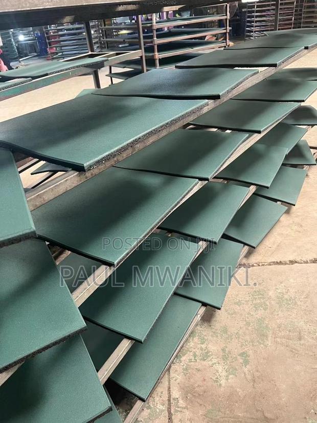 Coloured Gym Rubber Flooring Mats. - thumbnail 3