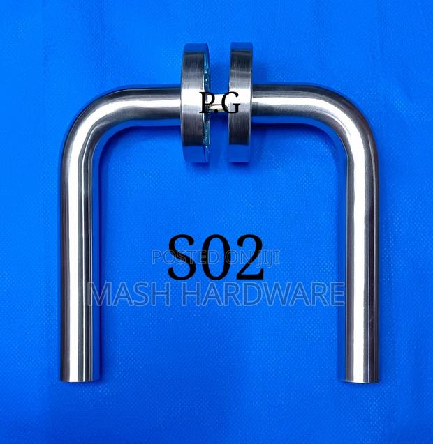 S02 Lock Handles - main view