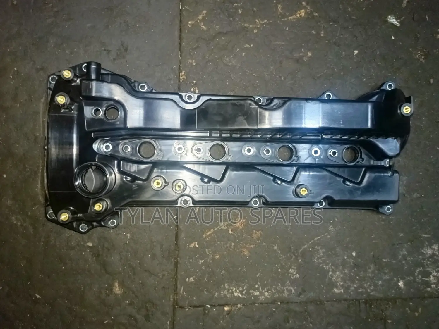 Top Cover 1gd Engine Revo