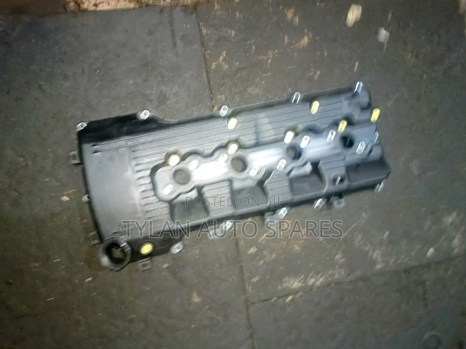 Top Cover 1TR Engine 7L