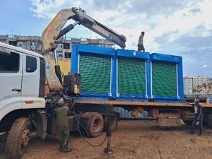 20ft Container Stalls- In-House Delivery Services - thumbnail 2