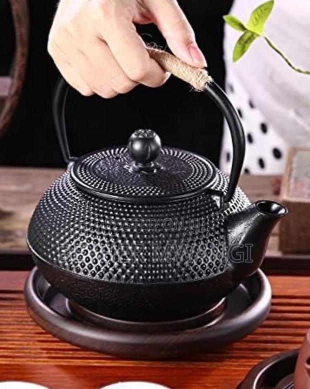 Japanese Cast Iron Tea Kettle Pot - thumbnail 3