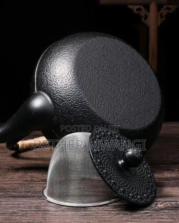 Japanese Cast Iron Tea Kettle Pot - thumbnail 5