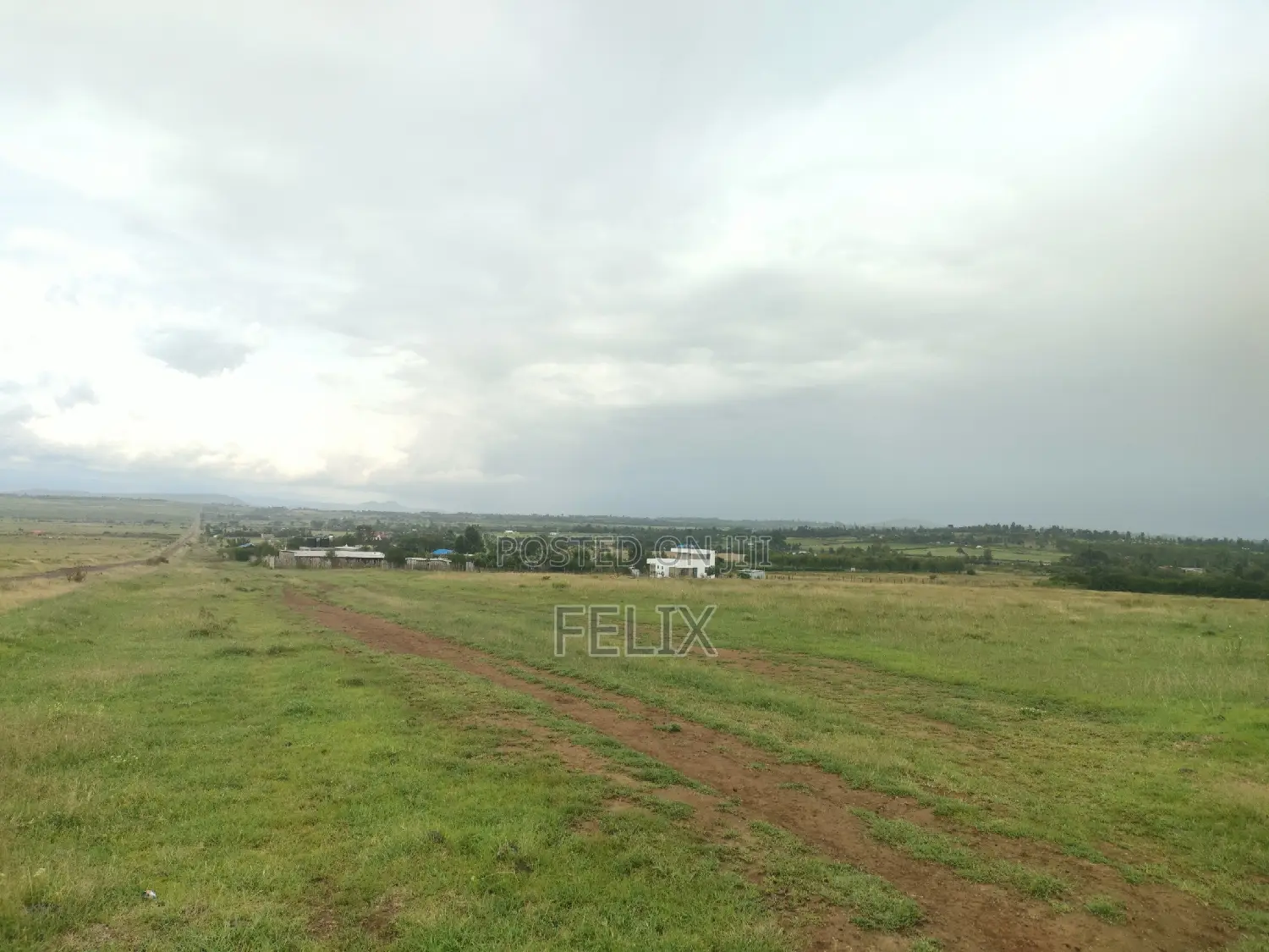 Mweiga /Kanyagia 6 Acres