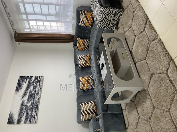 1bdr Airbnb - KIMBO Opposite SPUR MALL - thumbnail 5
