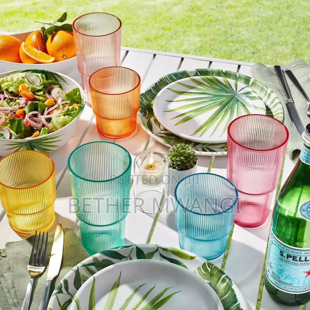 Shatter-Proof 12 Piece Drinkware Set.