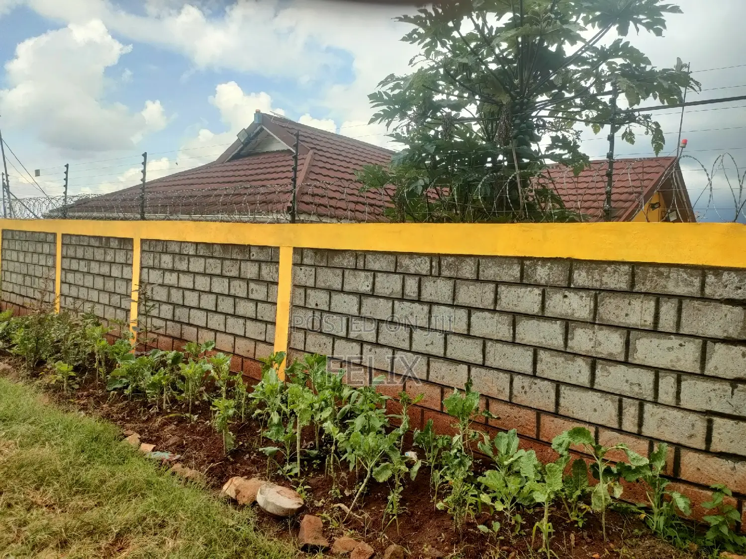 Nyeri Mumbi Estate 3 Bedroom House on Sale