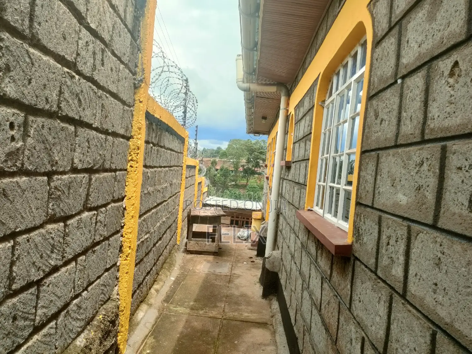Nyeri Mumbi Estate 3 Bedroom House on Sale