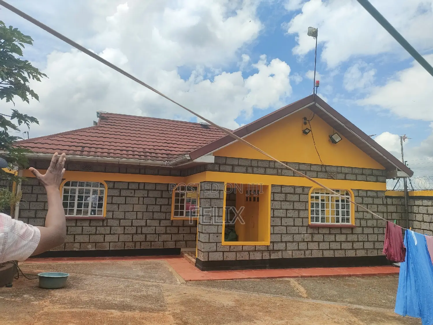 Nyeri Mumbi Estate 3 Bedroom House on Sale