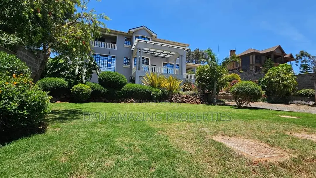 5bdrm Maisonette in Drive 14 On 1/4 Acre, Kerarapon for sale
