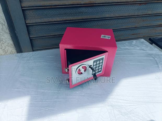 Safe Box Safe Box Safe Box Safe Box Safe Box - main view