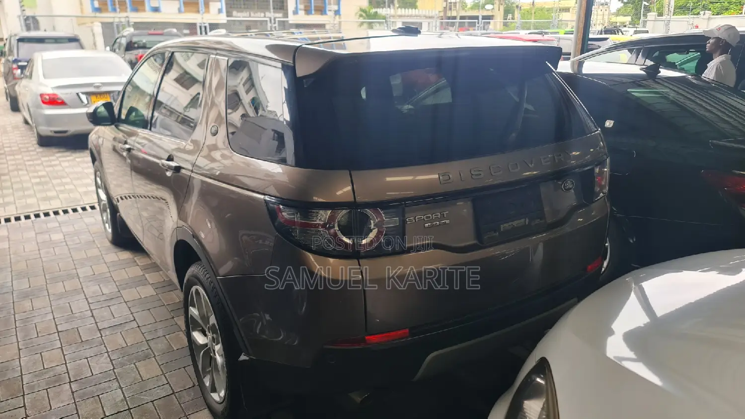 Land Rover Range Rover Evoque 2017 Gold