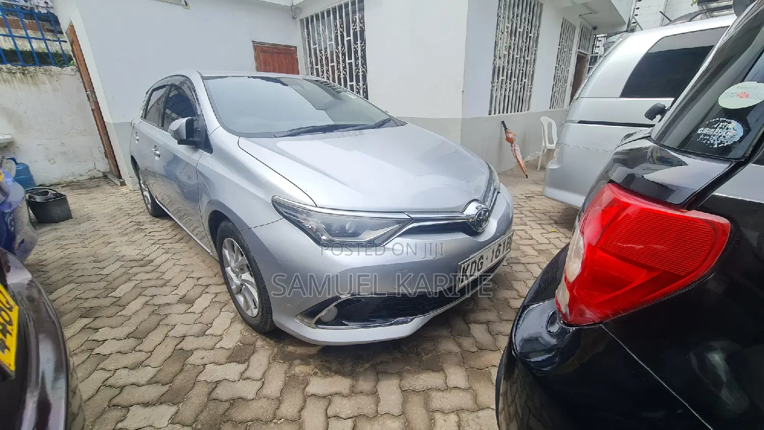 Toyota Auris 2015 Silver