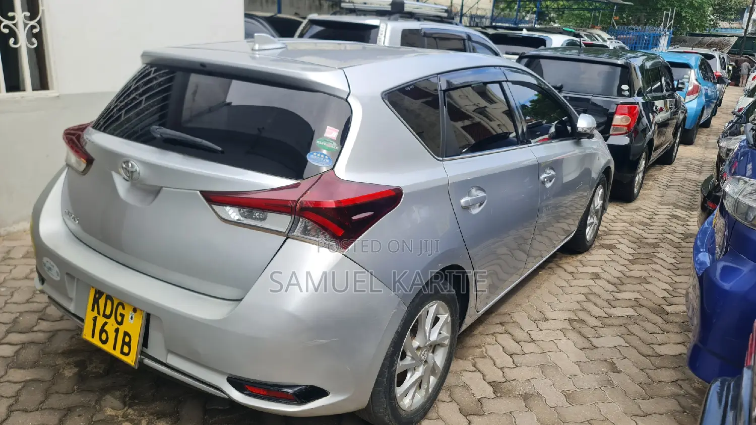 Toyota Auris 2015 Silver