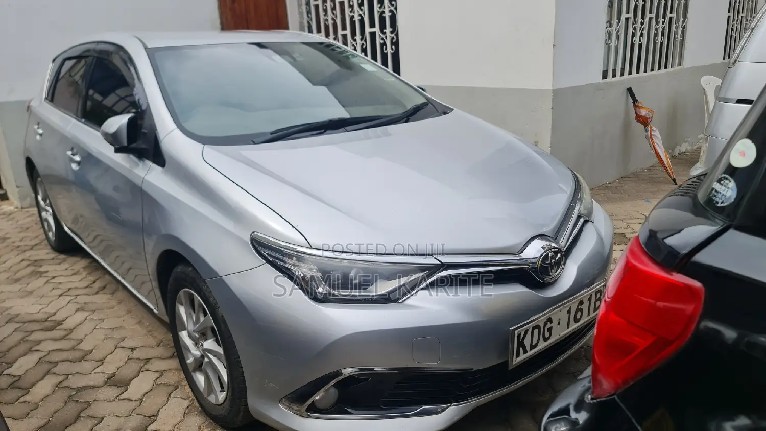 Toyota Auris 2015 Silver