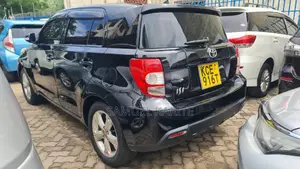 Toyota IST 2010 Black