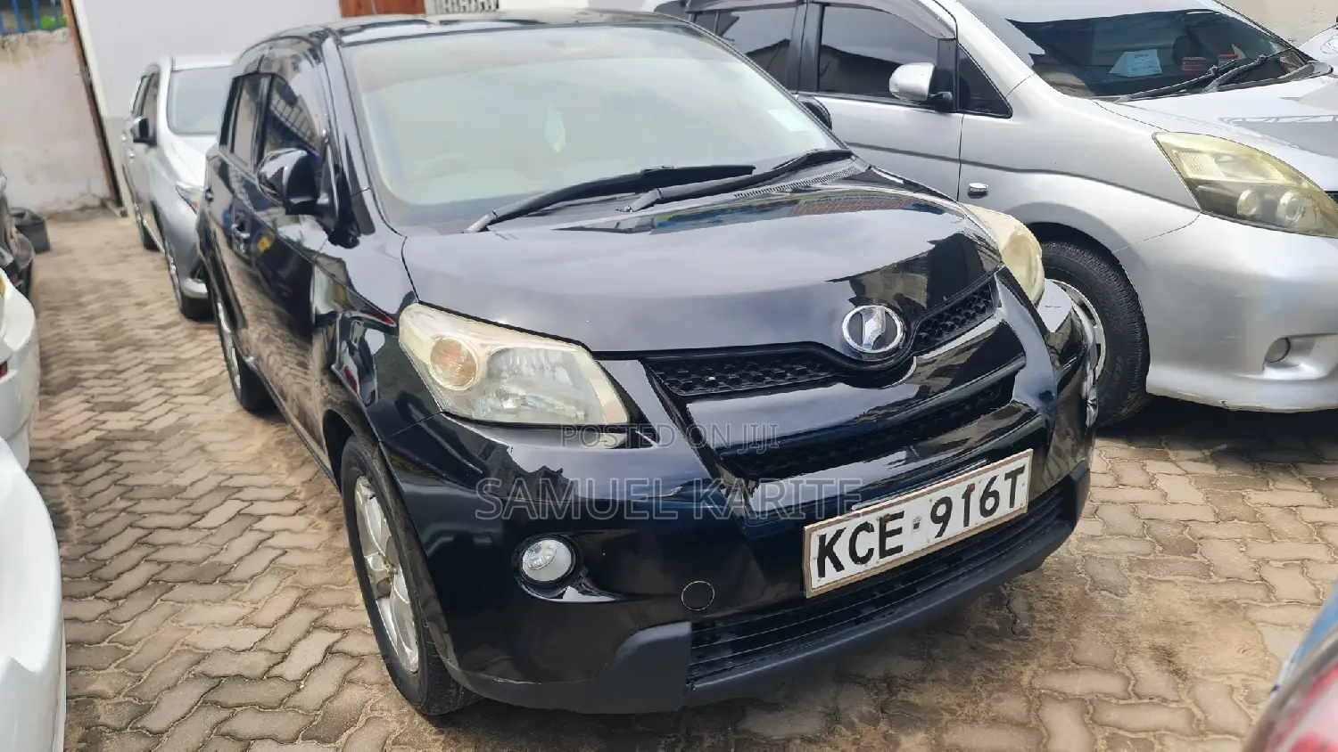 Toyota IST 2010 Black