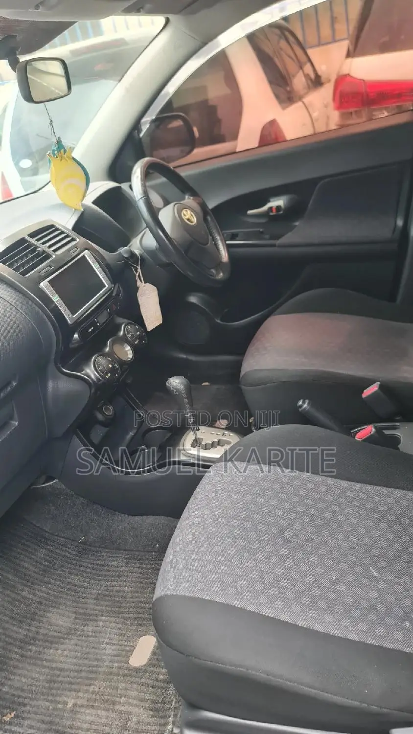 Toyota IST 2010 Black