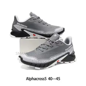 Alphacross Salomon Shoe
