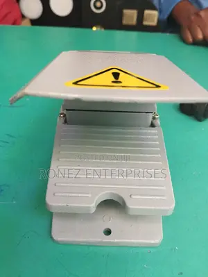 Foot Switch Machine