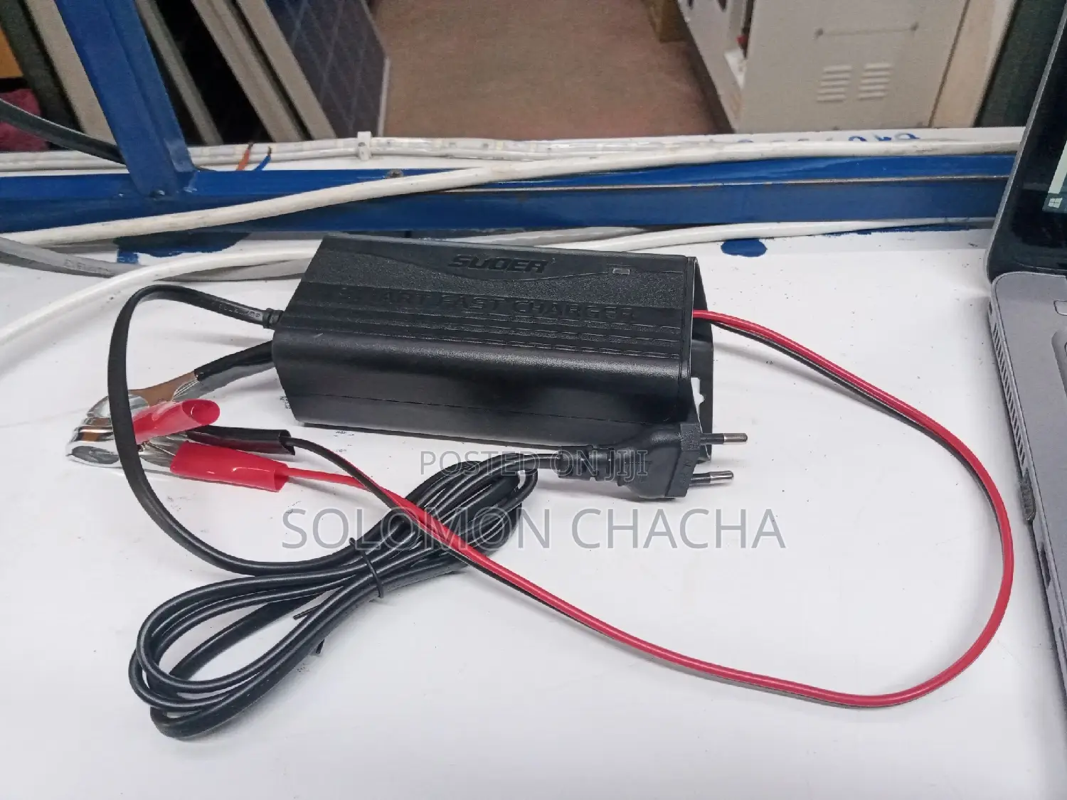 Suder Smart Battery Charger 12V 5A
