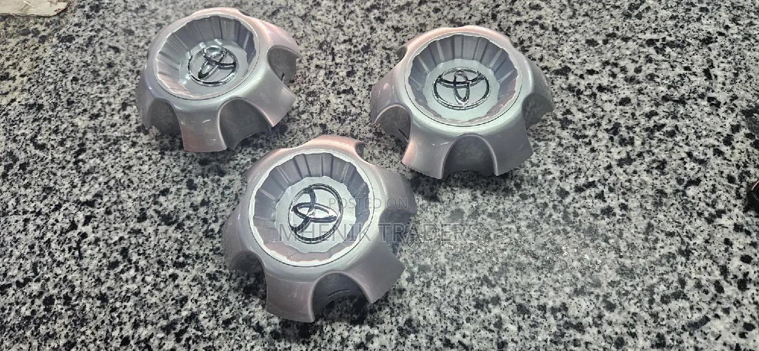 Hilux Surf Wheel Cap
