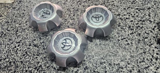 Hilux Surf Wheel Cap