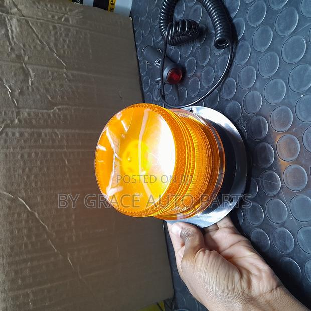 Best Warning Light With a Magnet and a Revolving Lights