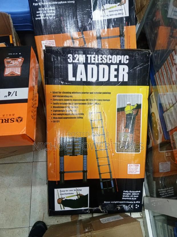 3.2m Telescopic Ladder - thumbnail 3