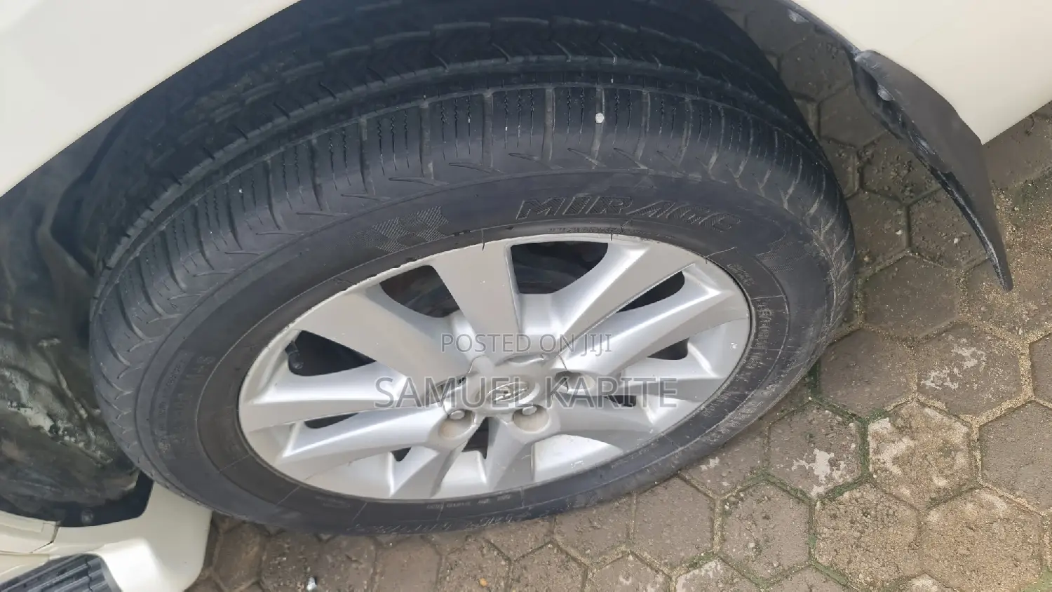 Toyota Land Cruiser 2014 White