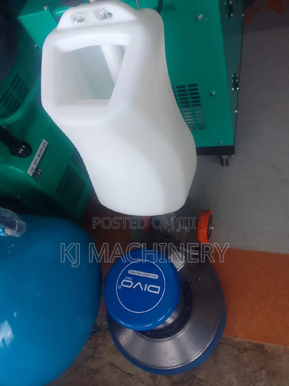 Floor Scrubber Heavy Duty