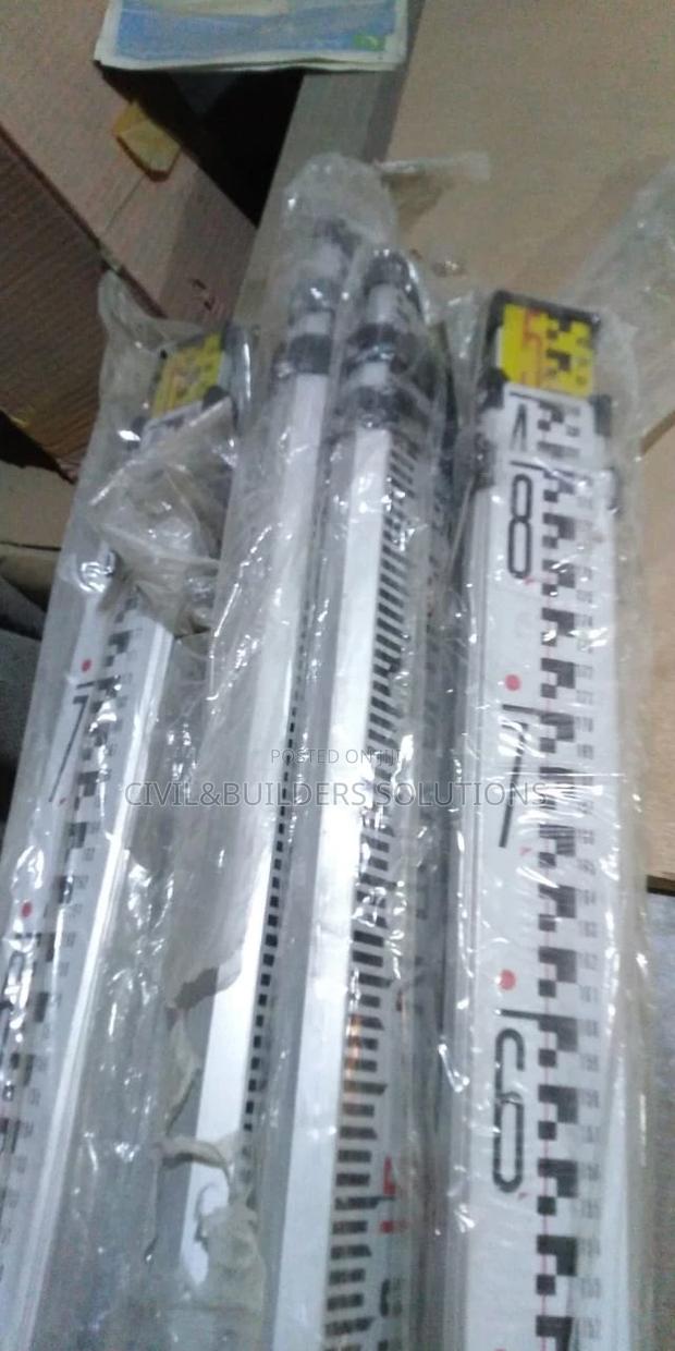 Digital Level Staff - main view