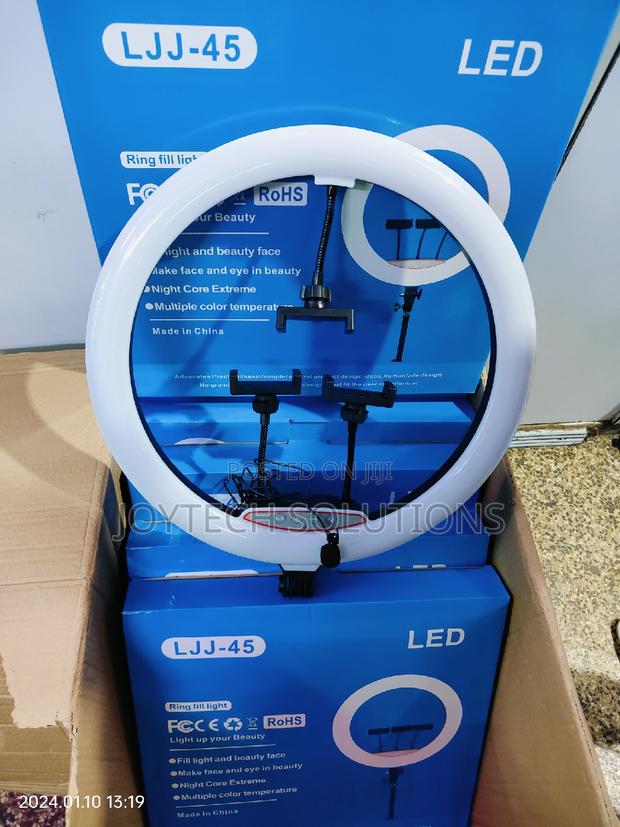 Touch Control 18 Inches Ringlight. Stand , Remote and Mic