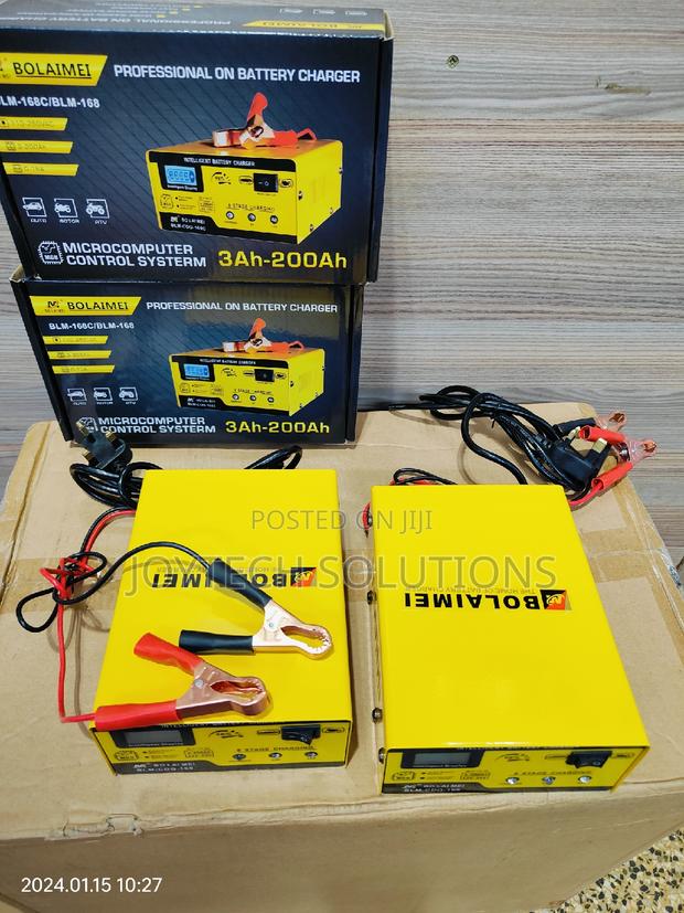 Battery Charger Machine 12/ 24 Auto Select - main view